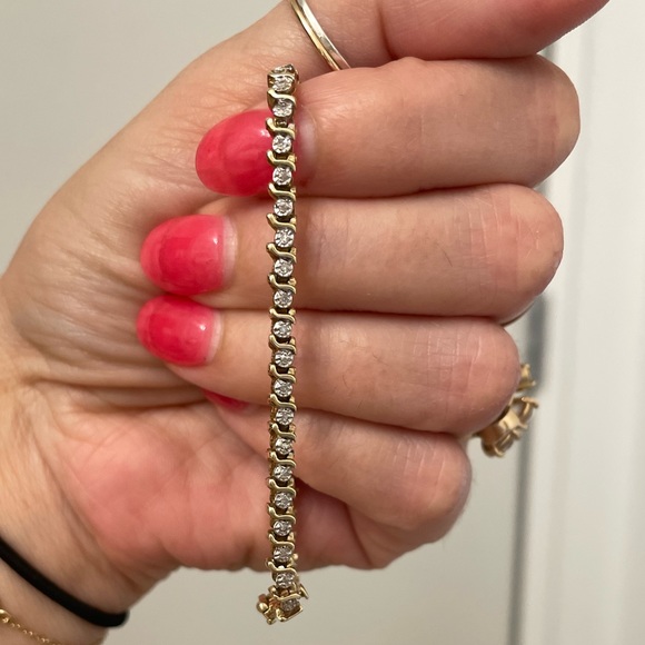 Diamond Tennis Bracelet Vintage Piece - Picture 2 of 8